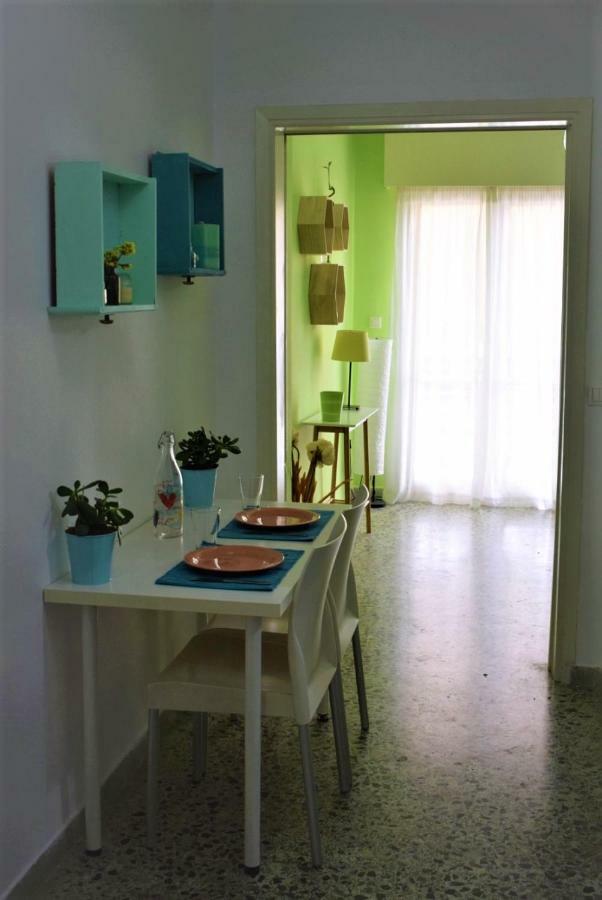 Amazing Apartment Лоутраки Экстерьер фото